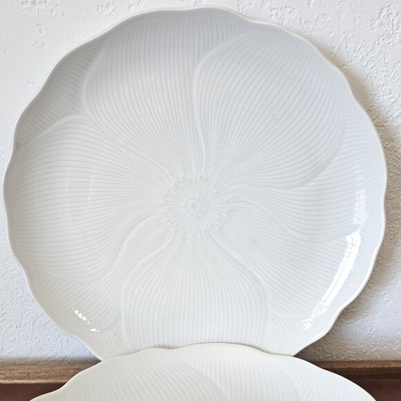 4 Mikasa Magnolia Salad Plate 8.5" white flower emboss Spring Line Larry Laslo - Picture 8 of 9